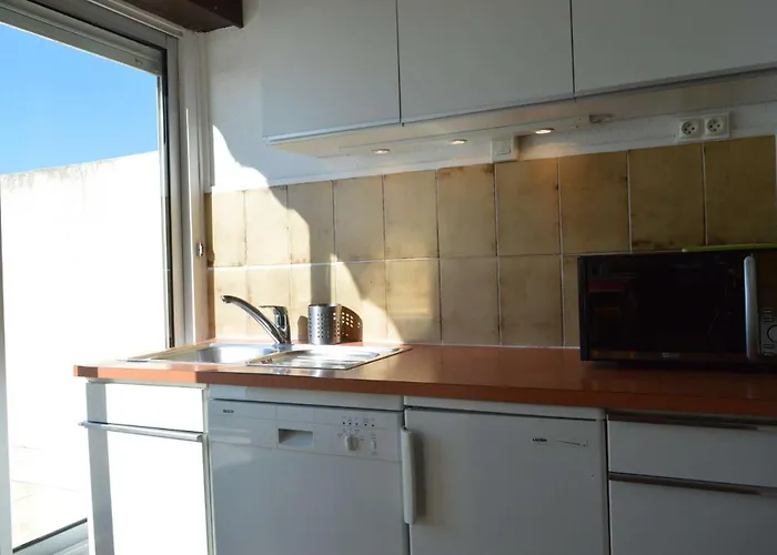 3 Pieces Cap D'agde Ct370-136 Apartment